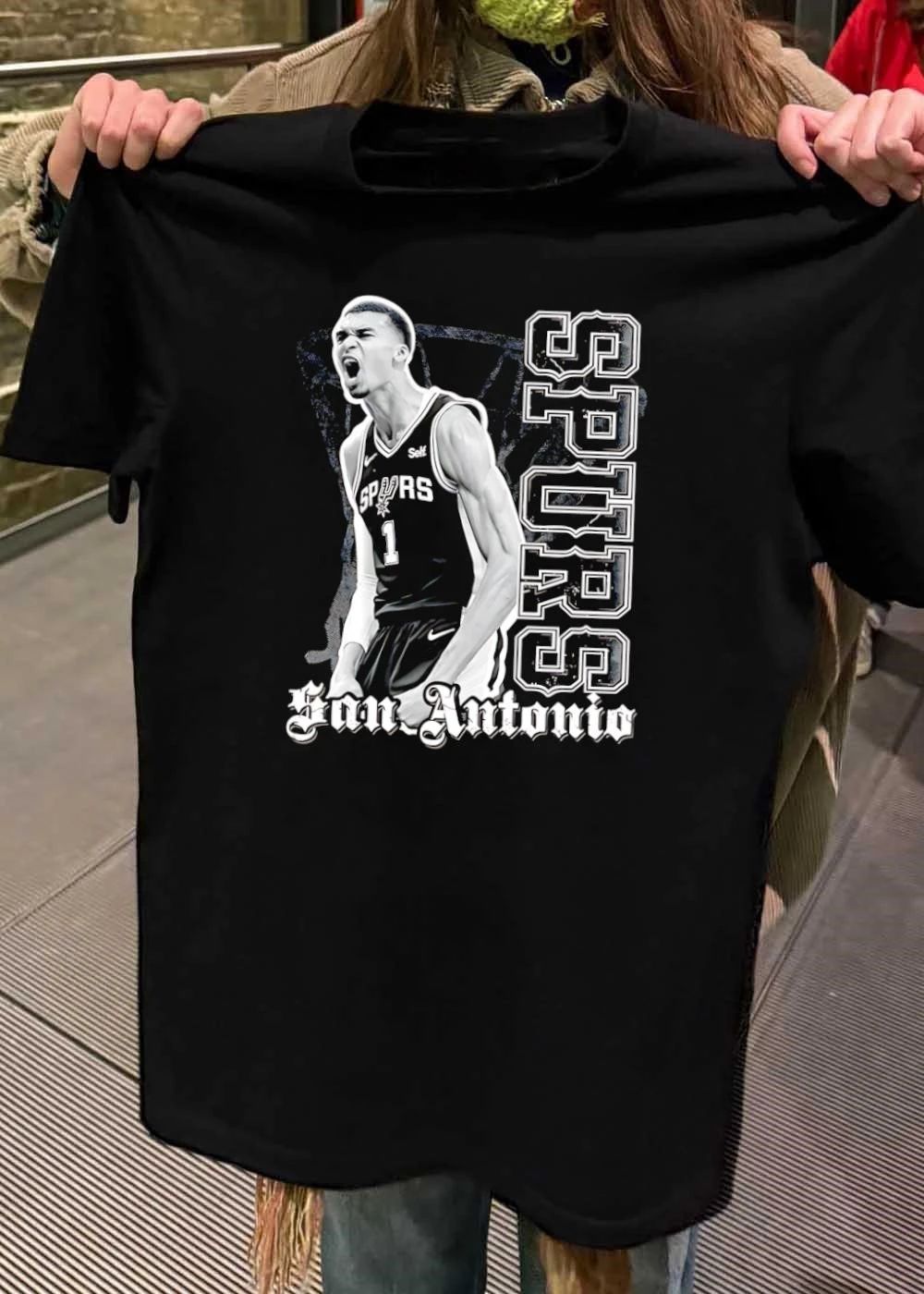 Victor Wembanyama Roaring San Antonio Spurs T-Shirt
