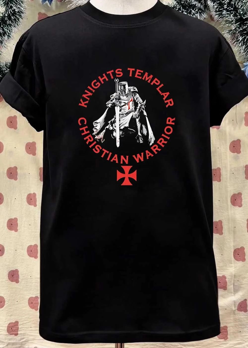 Knights Templar Christian Warrior Kneeling Knight T-Shirt