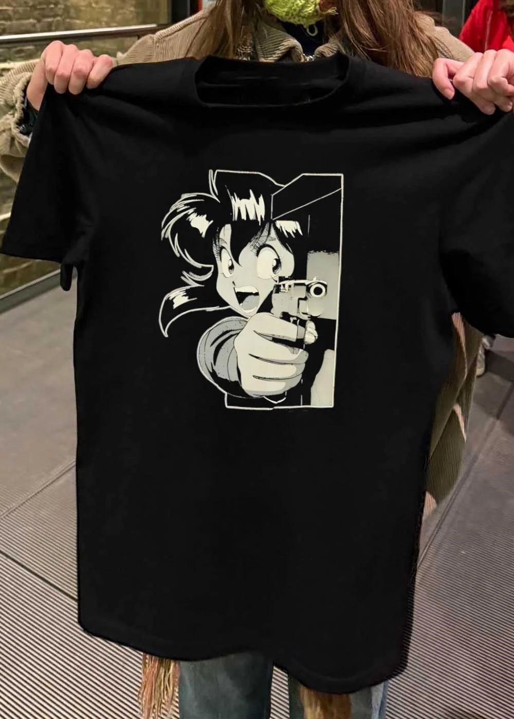 Anime Girl Pointing Gun Gunsmith Cats T-Shirt