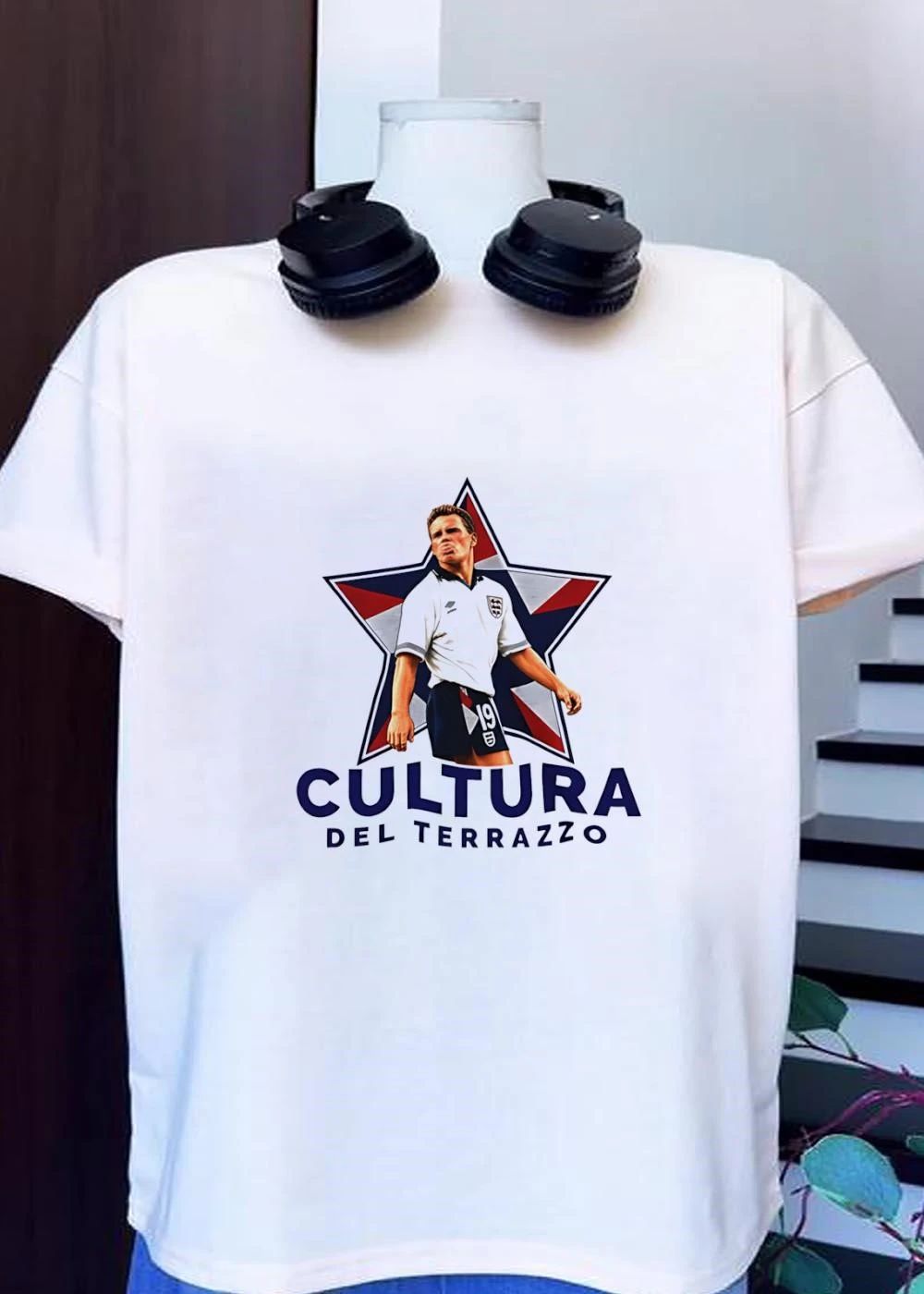 Paul Gascoigne Tongue Out Cultura del Terrazzo England Shirt