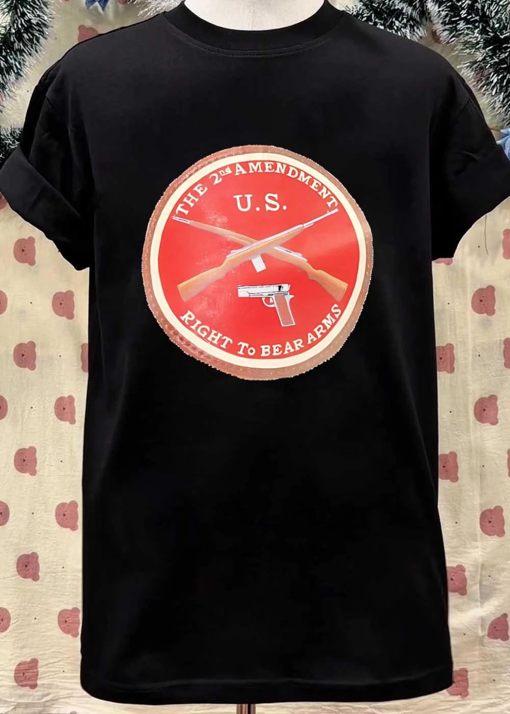 American Constitutional freedom the 2nd Amendment U.S. right to bear arms rifles pistol shirt