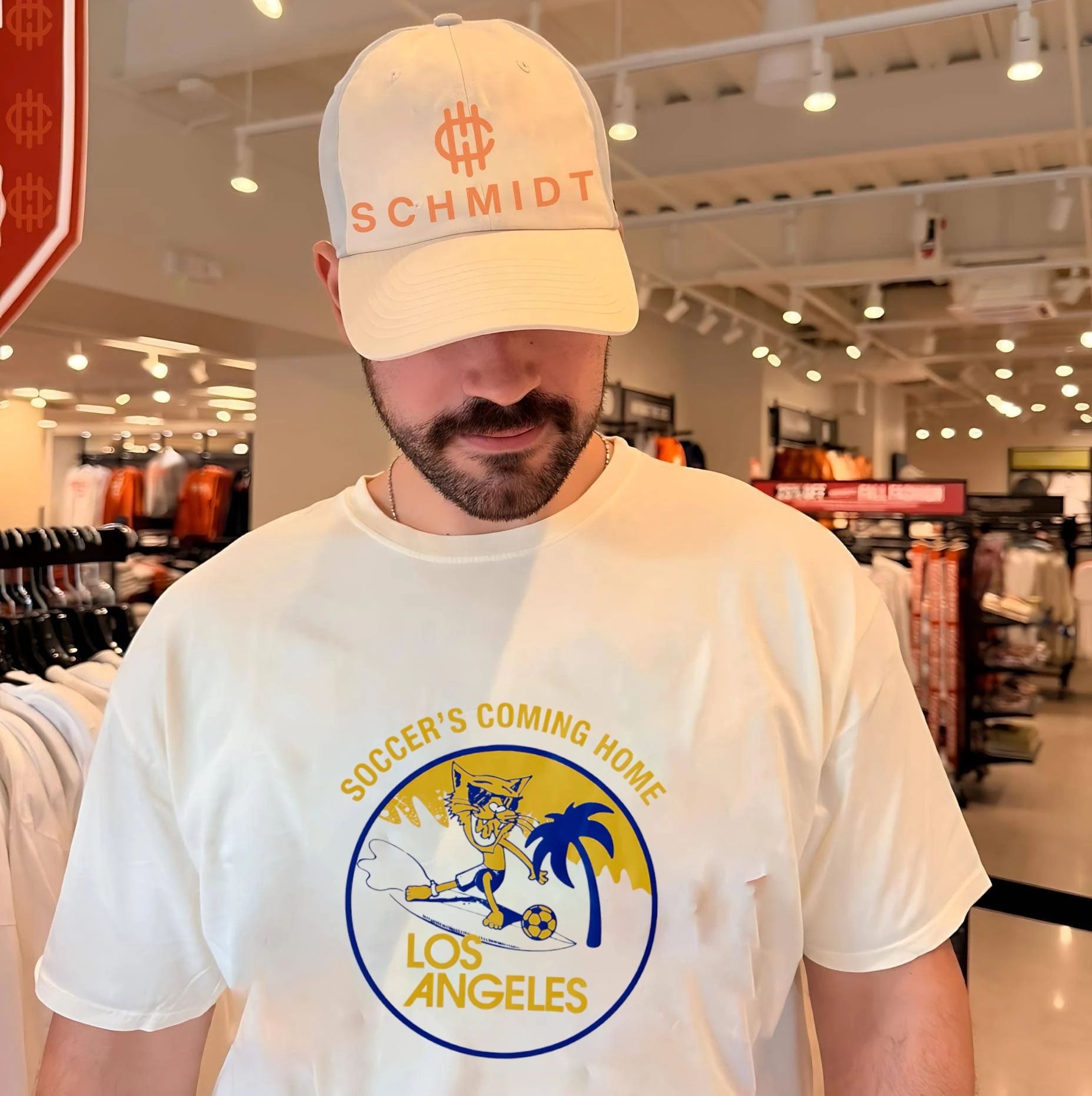 Soccer’s Coming Home Los Angeles Road Trip Cat shirt