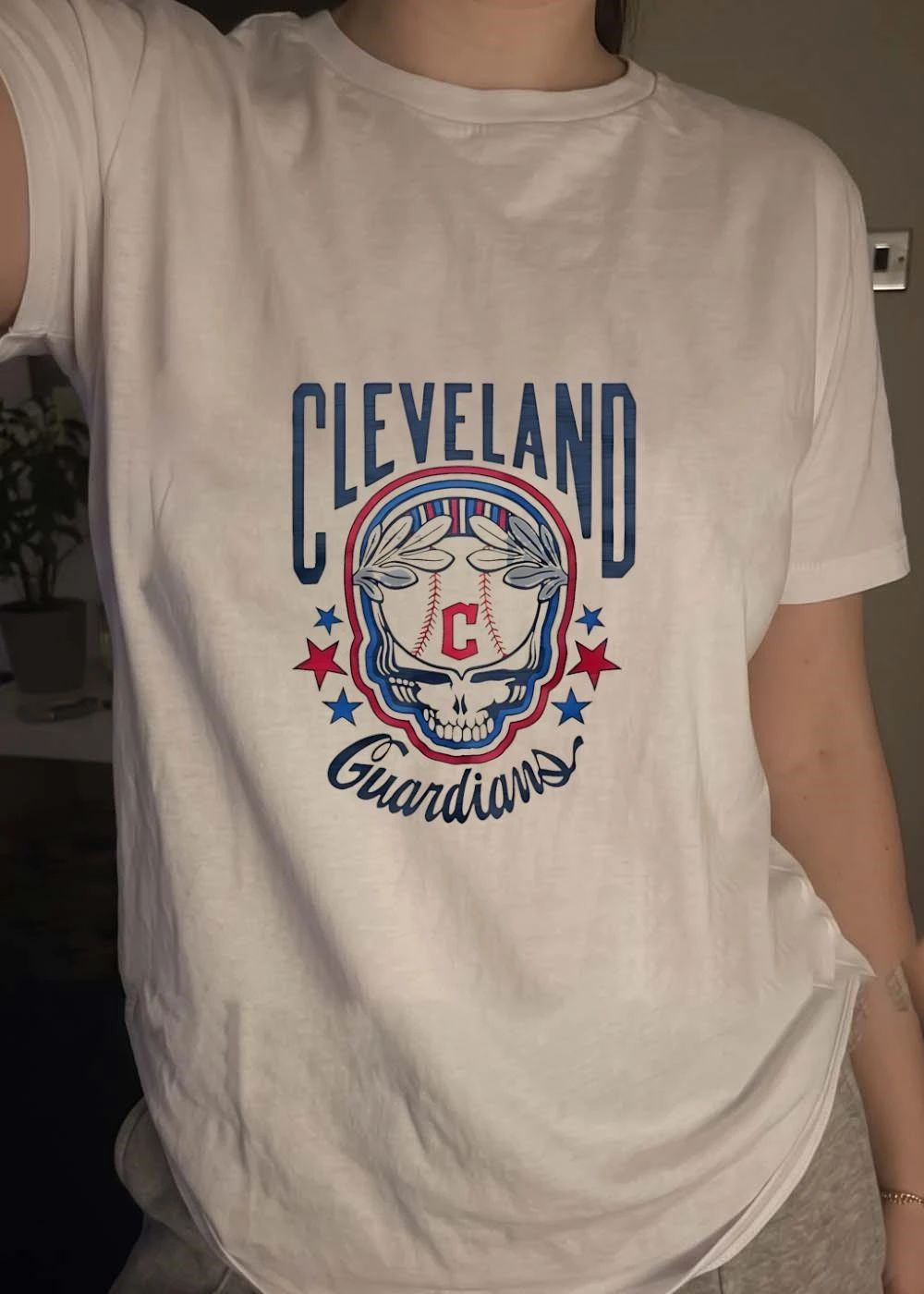 Cleveland Guardians Skull Baseball Laurel Wreath Stars Sport Fan T-Shirt