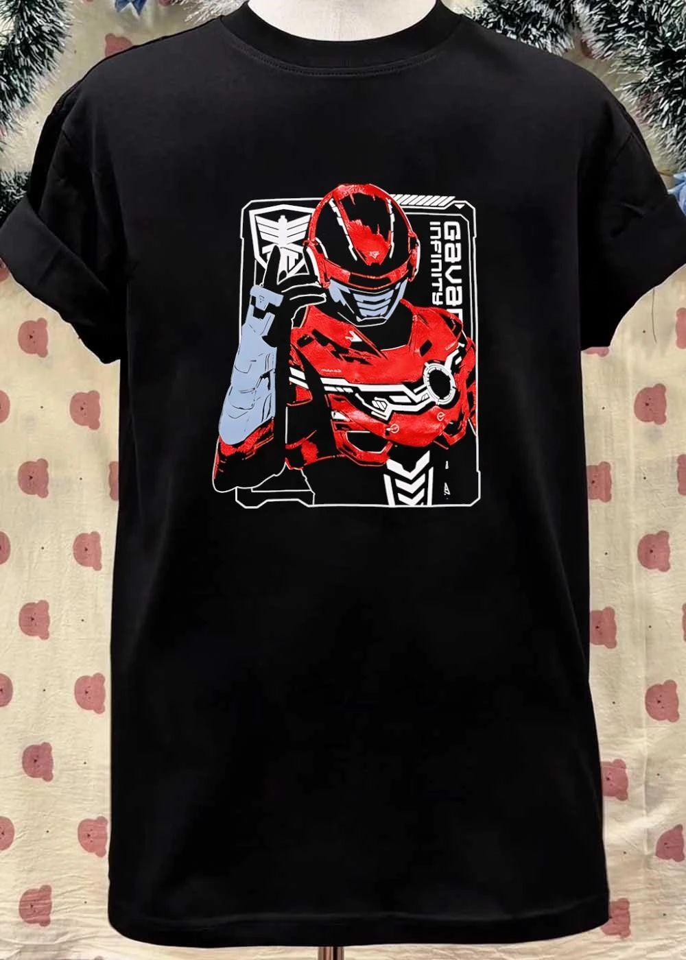 Gavan Infinity Red Armor Tactical Suit Graphic Men’s T-Shirt
