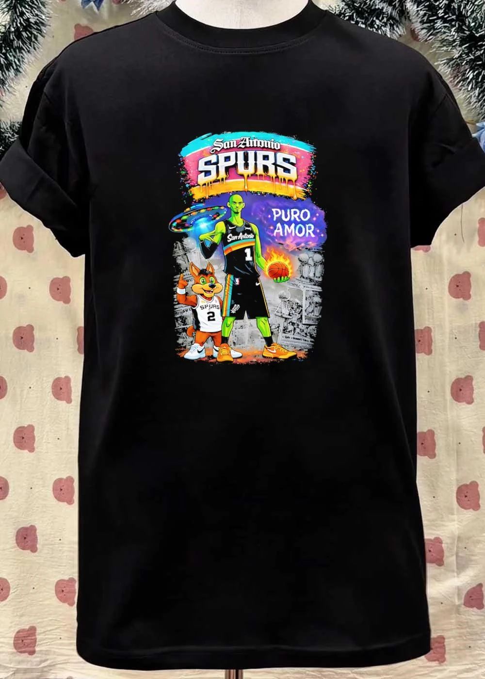 San Antonio Spurs Alien Basketball Mascot Puro Amor San Antonio Spurs T-Shirt
