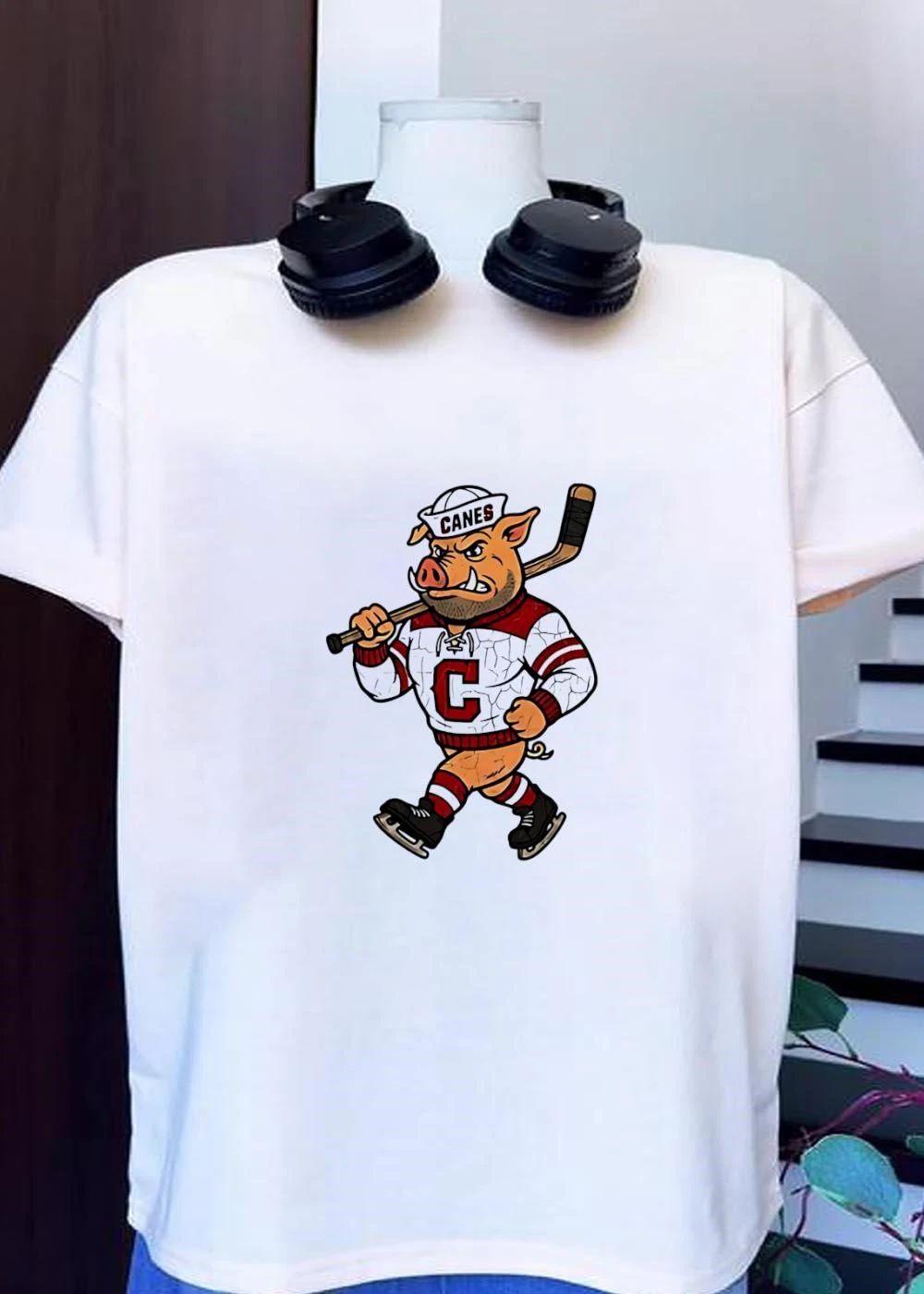 Skate Piggy’ Hockey Cane Sailor Pig T-Shirt