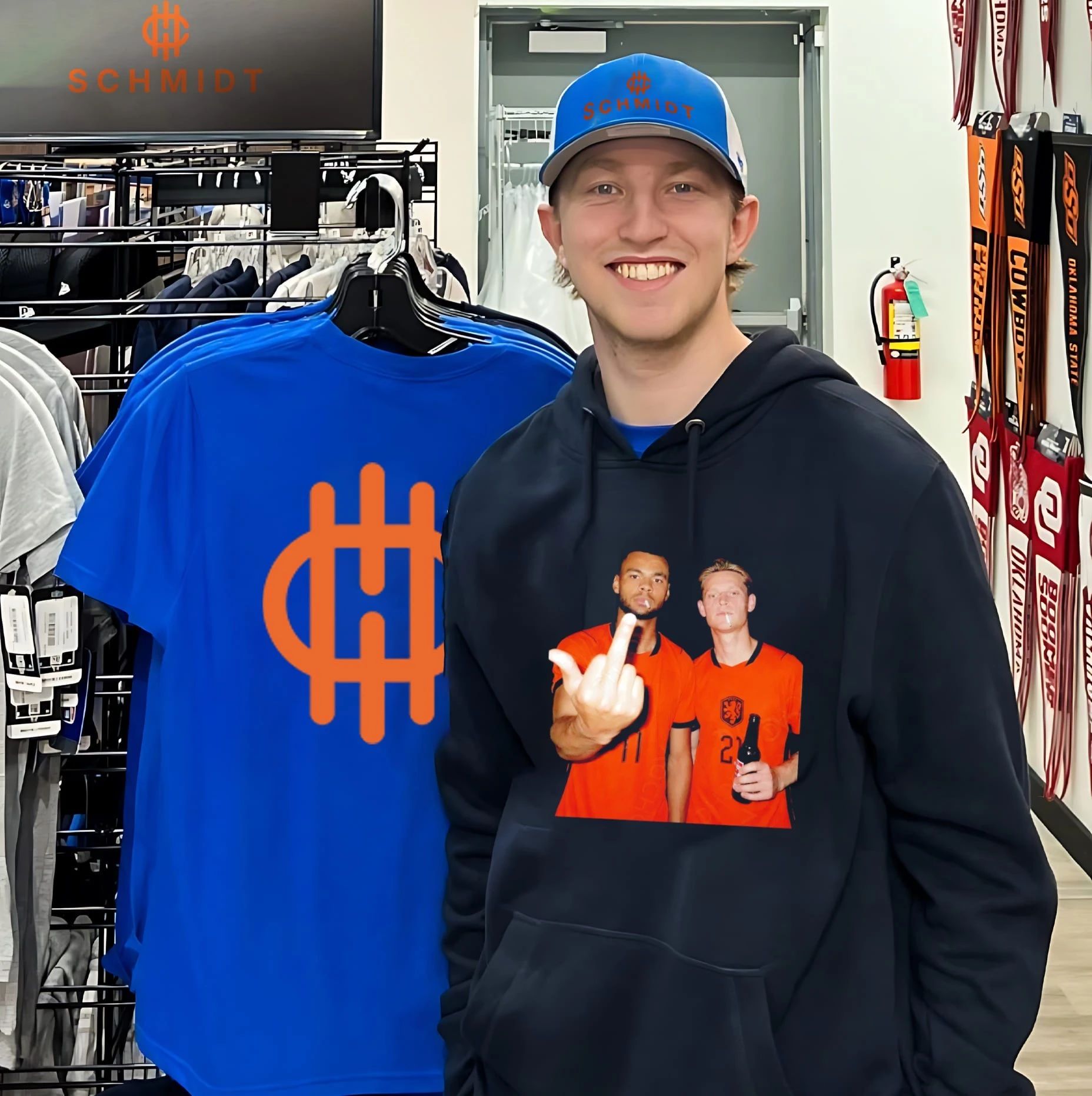 Cody Gakpo and Frenkie de Jong Netherlands National Football Team shirt