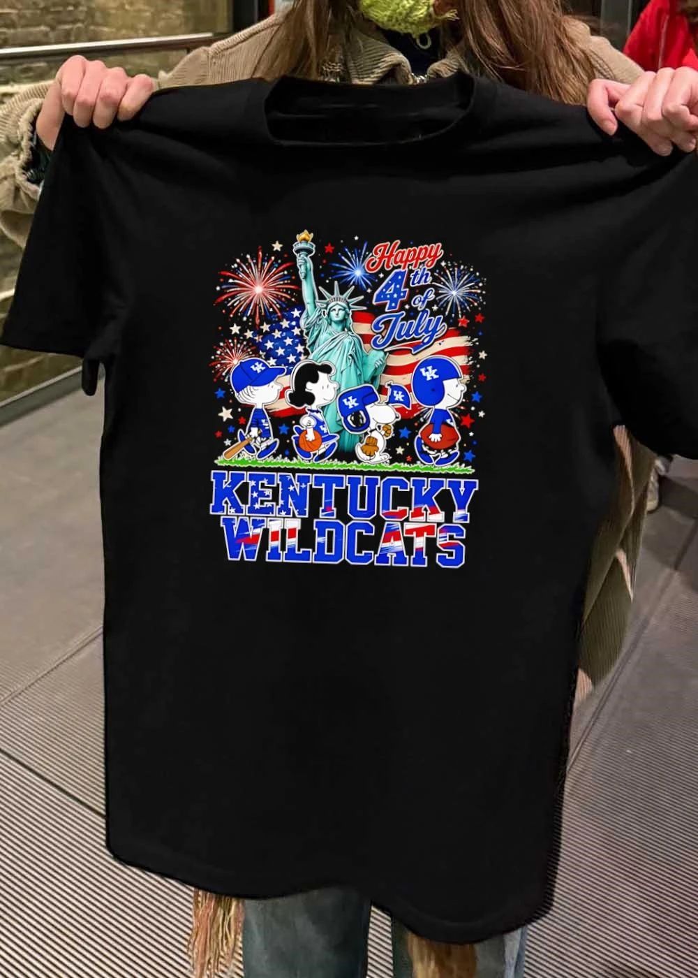 Peanuts Characters Celebrate Independence Day Happy 4th of July Kentucky Wildcats T-Shirt
