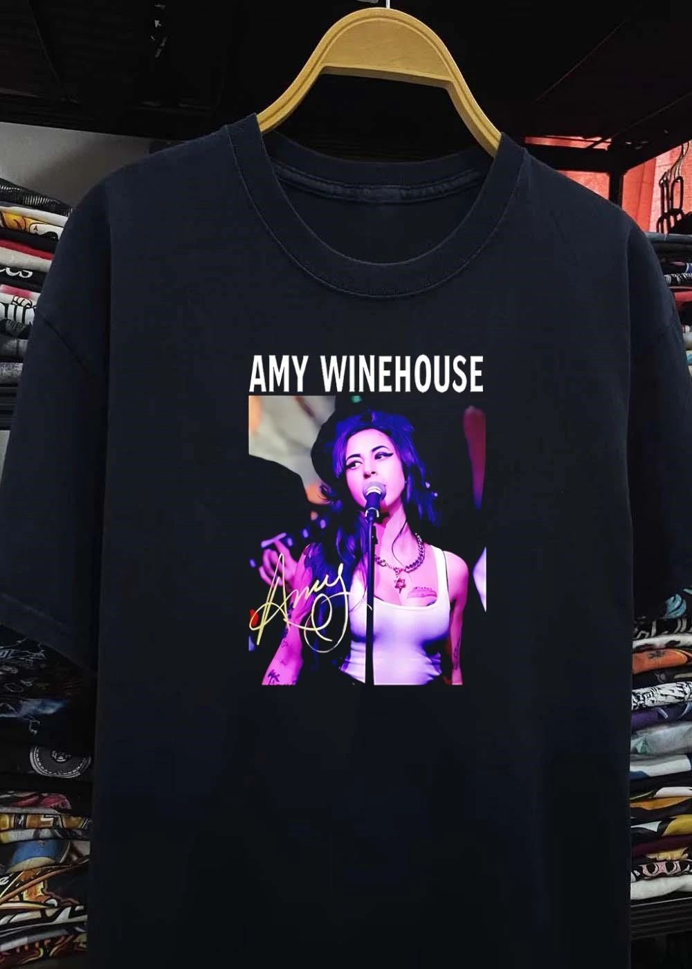Amy Winehouse Singing Signature Shirt