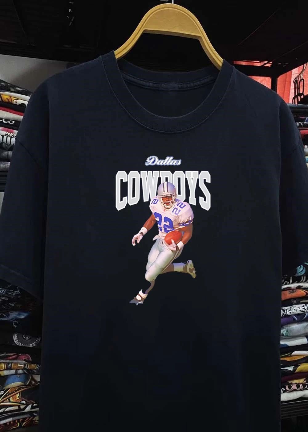 Emmitt Smith Running with Football Dallas Cowboys shirt