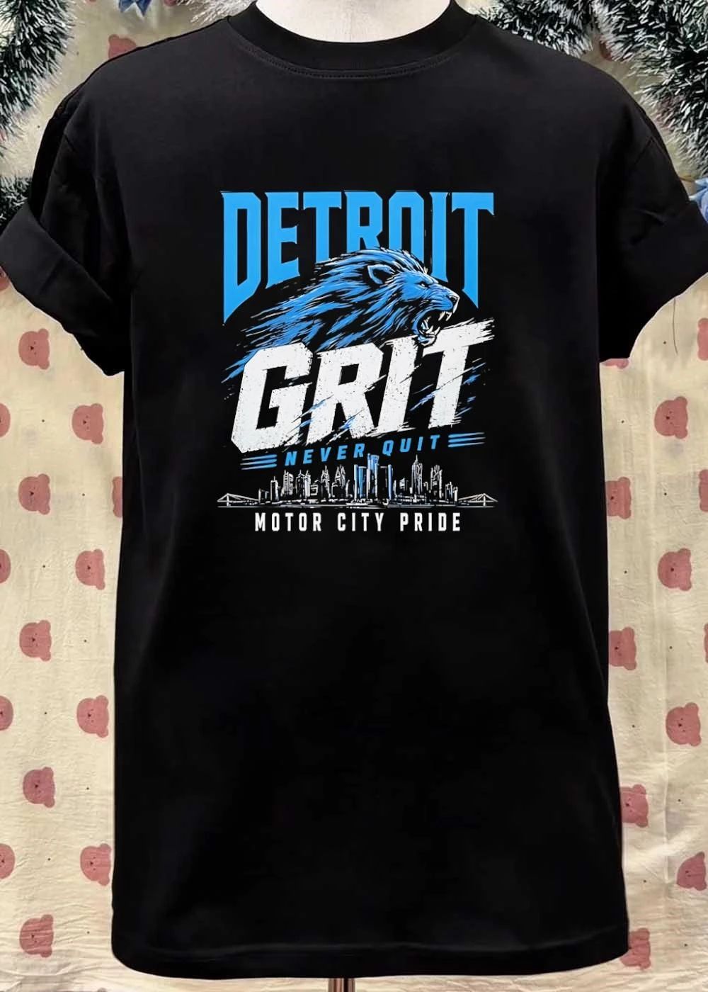 Motor City Pride Detroit Grit Never Quit Lions T-Shirt